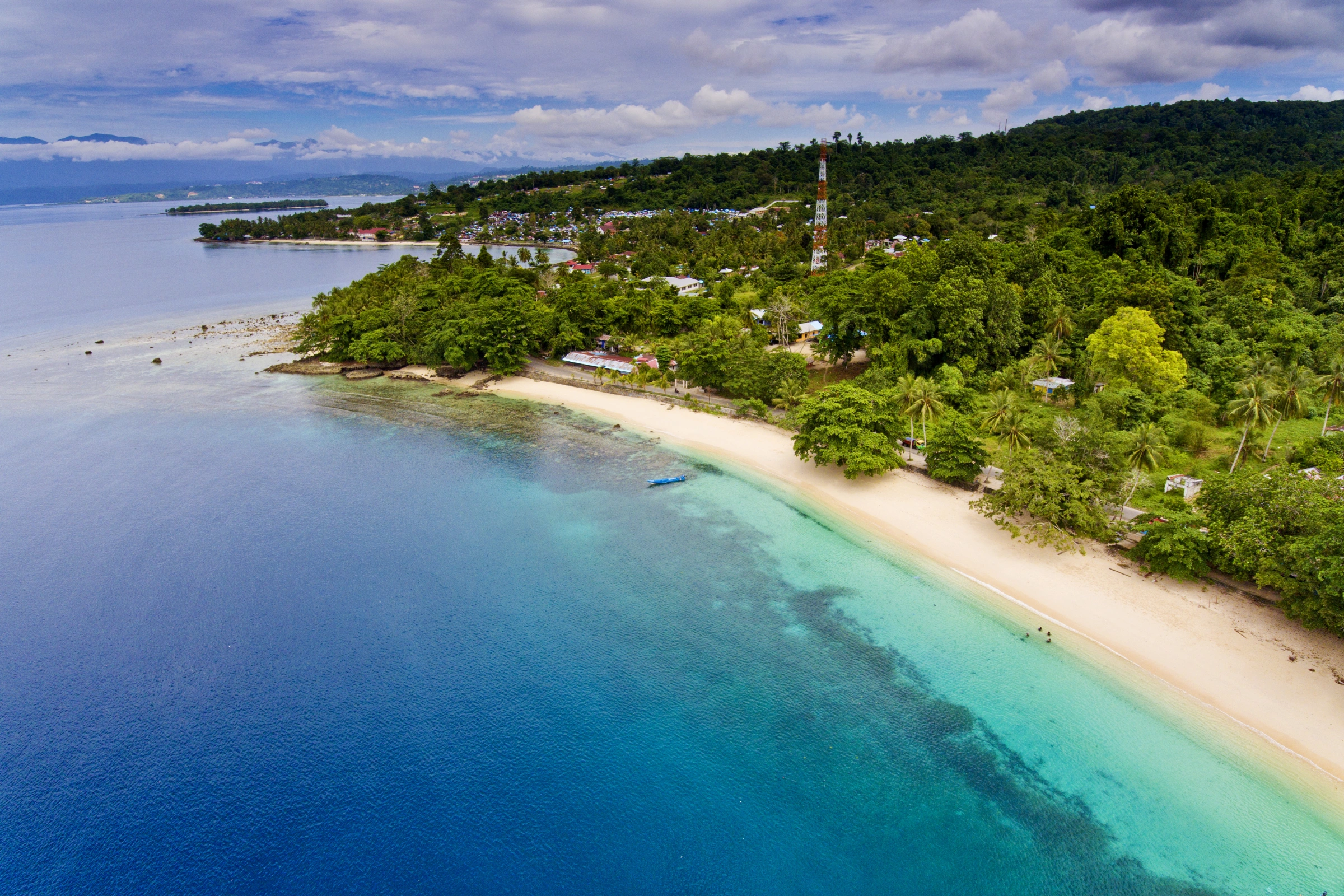 Manokwari,_Irian_Jaya[1].webp